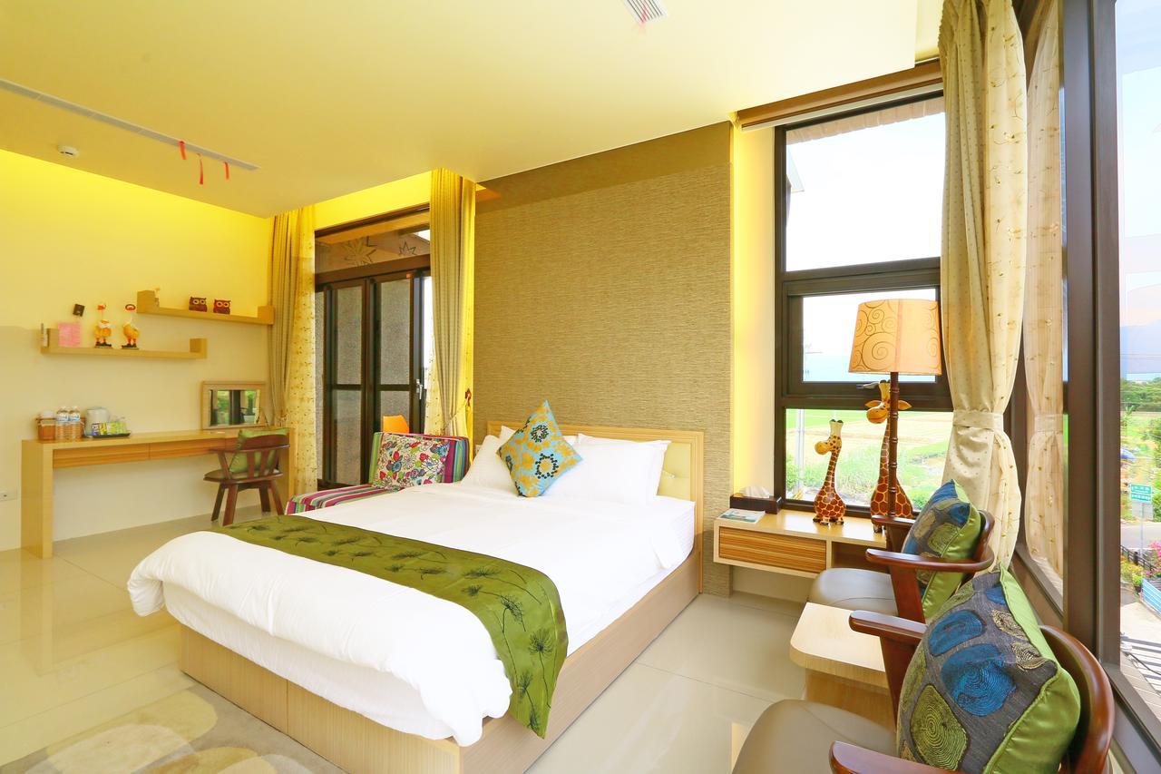 Sakura Love River Bed And Breakfast Донгшан Екстериор снимка
